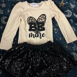 Girls Size S(2years) Marie Nicole Clothing Be Mine Cream and Black Outfit